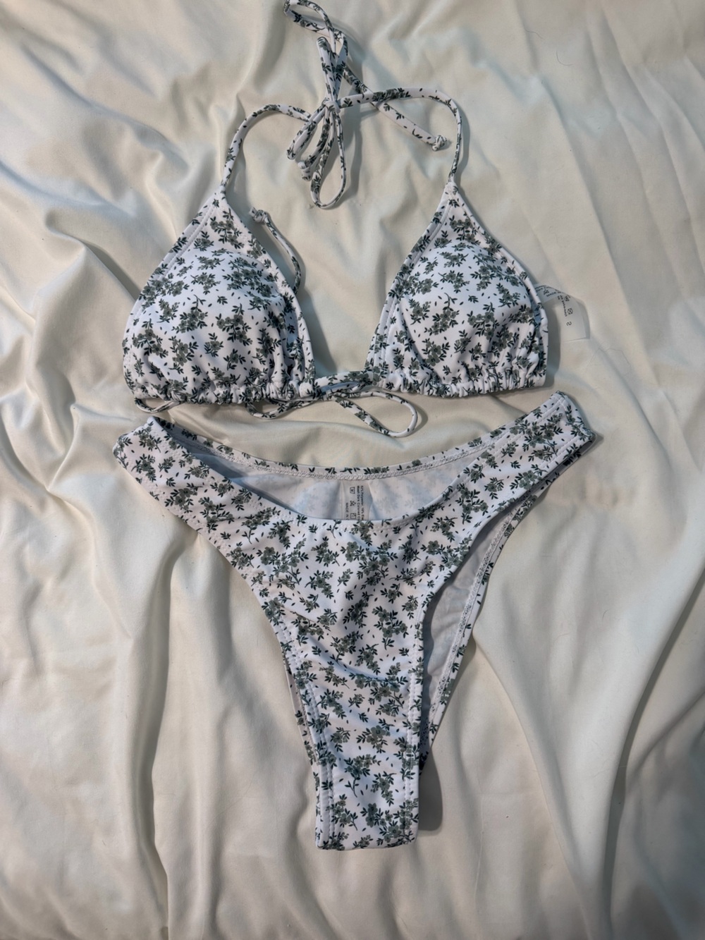 SHEIN White Floral Tie-Halter Bikini Set
